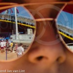 Umag 2017 Meisje met spiegelbril stadion 6168a